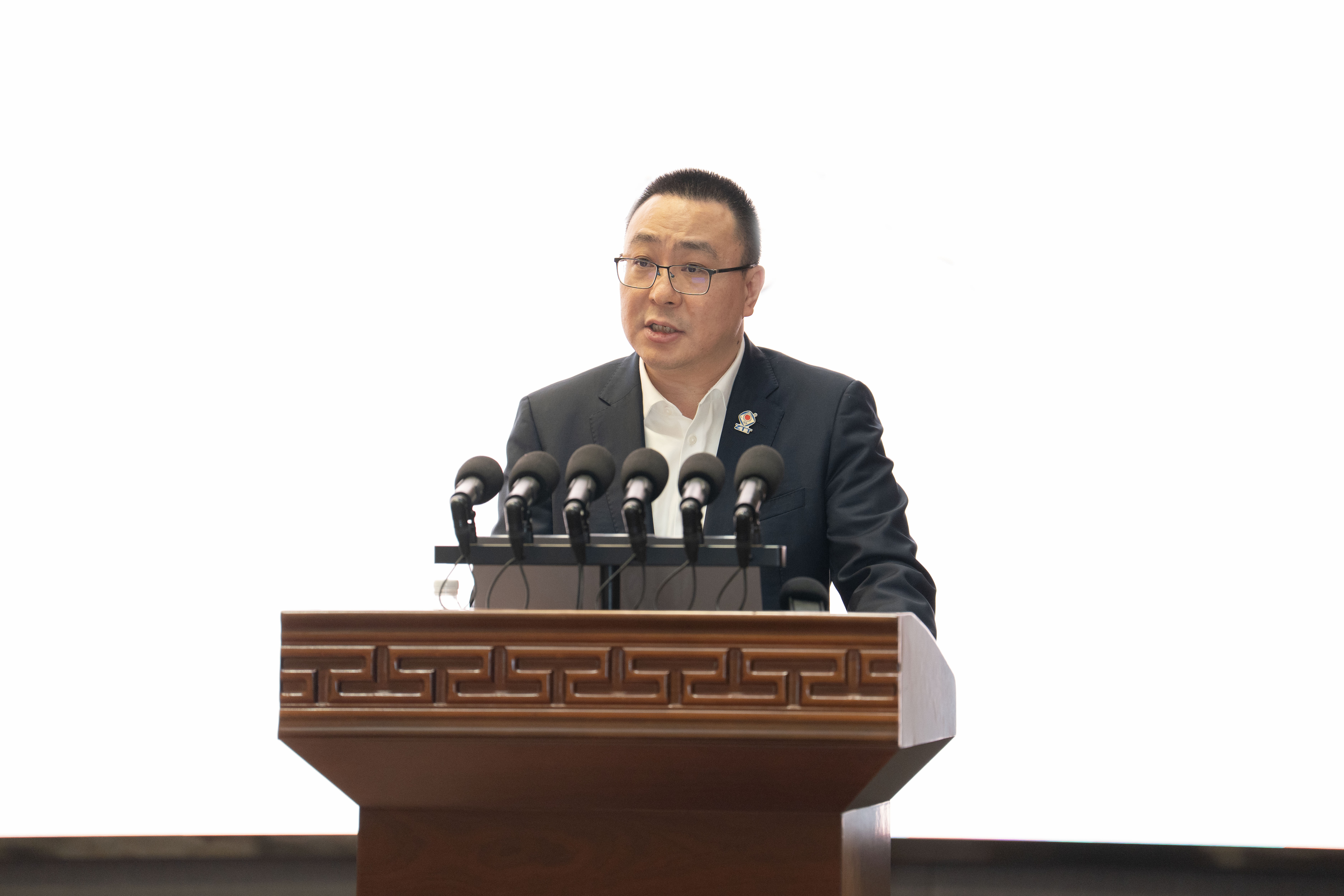 中国·Bb艾弗森(ballbet贝博)有限公司-官方网站