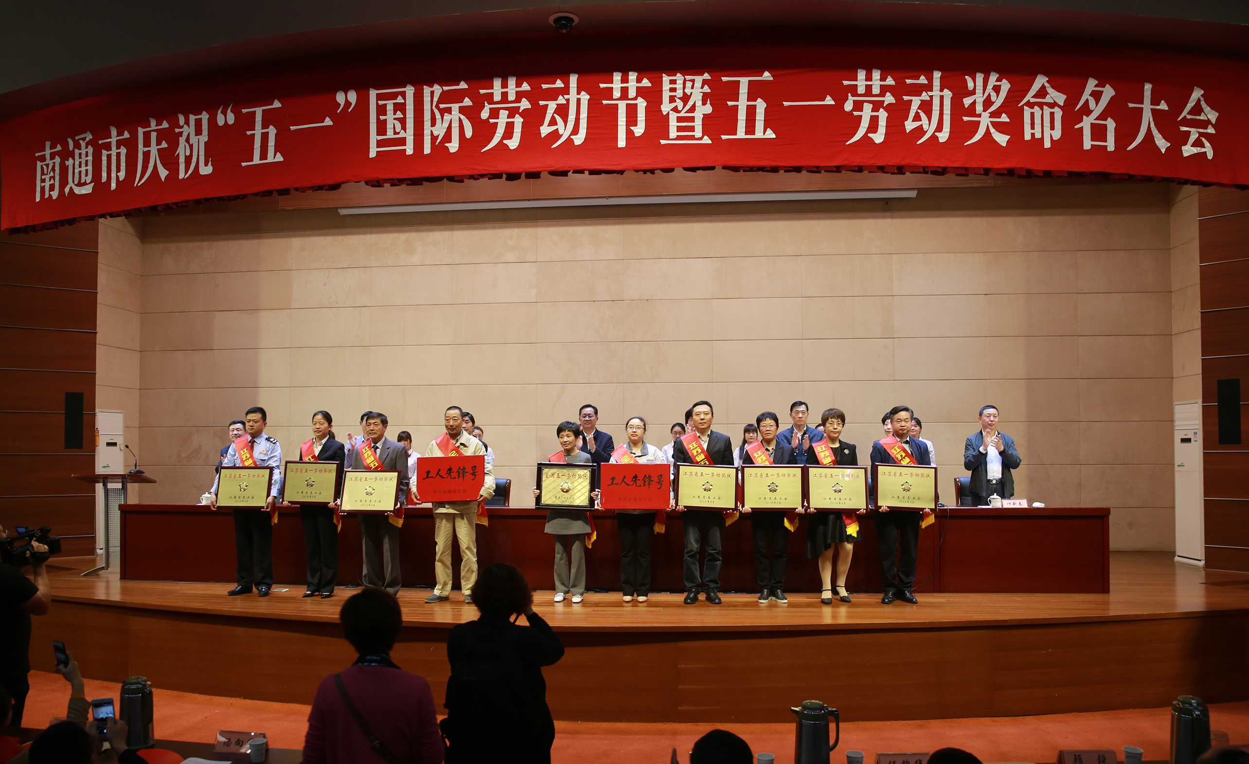 中国·Bb艾弗森(ballbet贝博)有限公司-官方网站