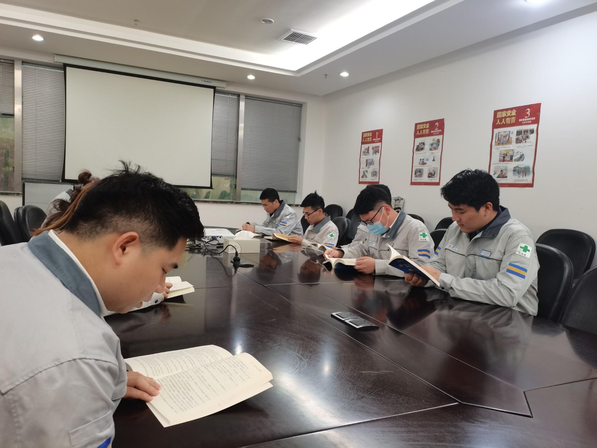 中国·Bb艾弗森(ballbet贝博)有限公司-官方网站